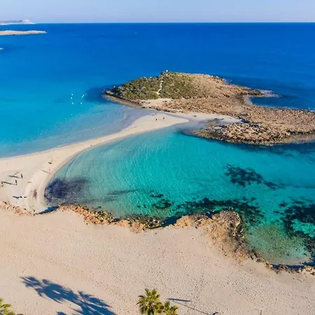 Reina Villa Protaras